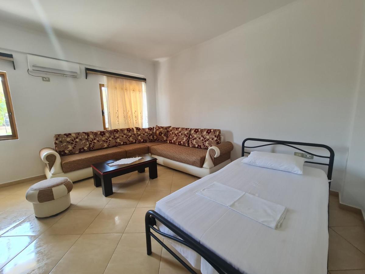 Glow Two Bedroom Apartment Ksamil Exterior foto